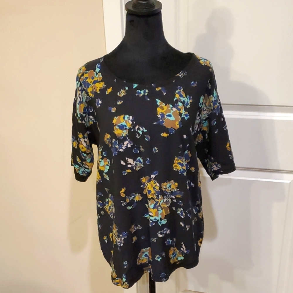 Lolë Top Black Multicolor Floral Print M